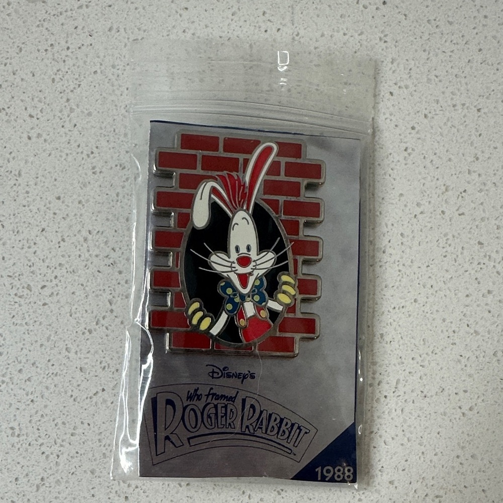 🏰 Disney Who Framed Roger Rabbit Collectible Pin 1988 Edition
